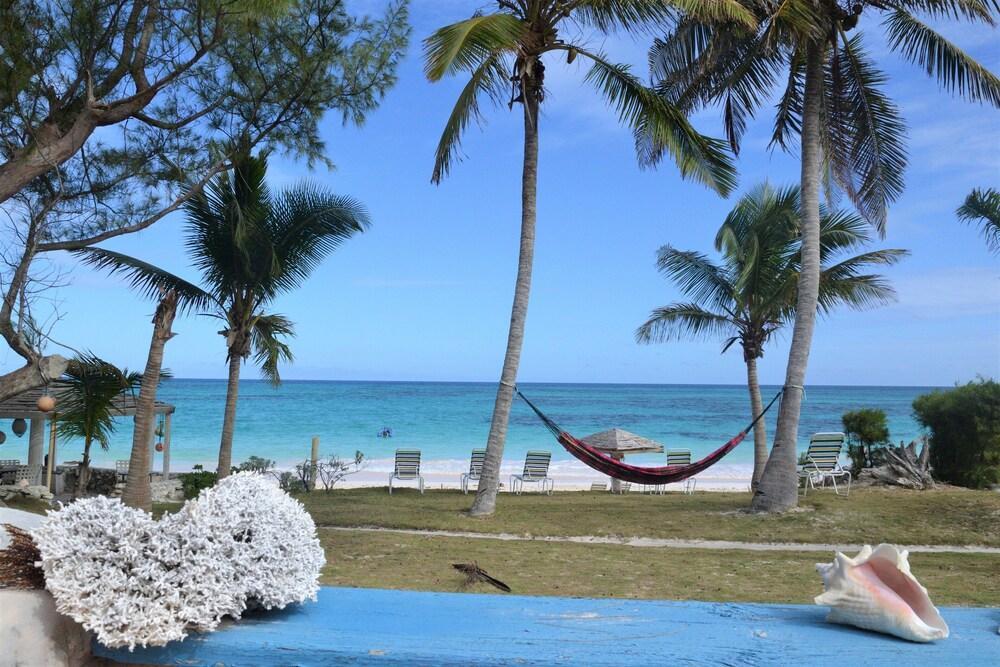 Greenwood Beach Resort Bailey Town  Екстер'єр фото